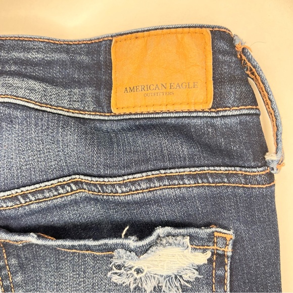 Womens American Eagle denim jeans size 2 - Picture 3 of 7